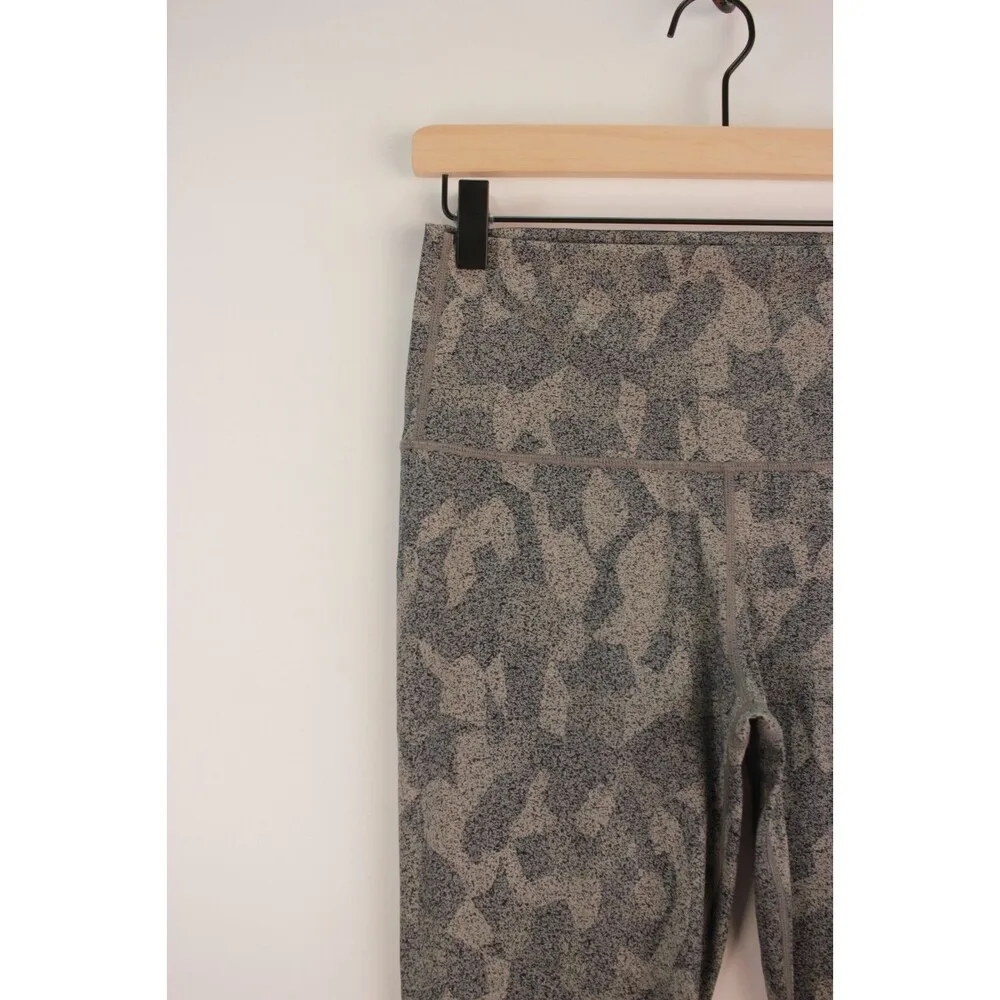 Varley Womens Leggings Brown High Waist Pull On Digital Camo Stetch Size Medium - Image 4