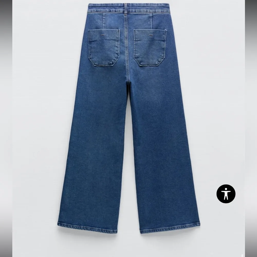 High Waist Cropped Flare Jeans Gold Button Details - Image 4