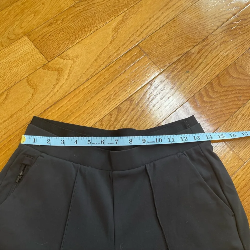 Athleta Venice Pintuck Pant Women's XS Black Stretch Pull On Tapered Leg Cropped - Image 4