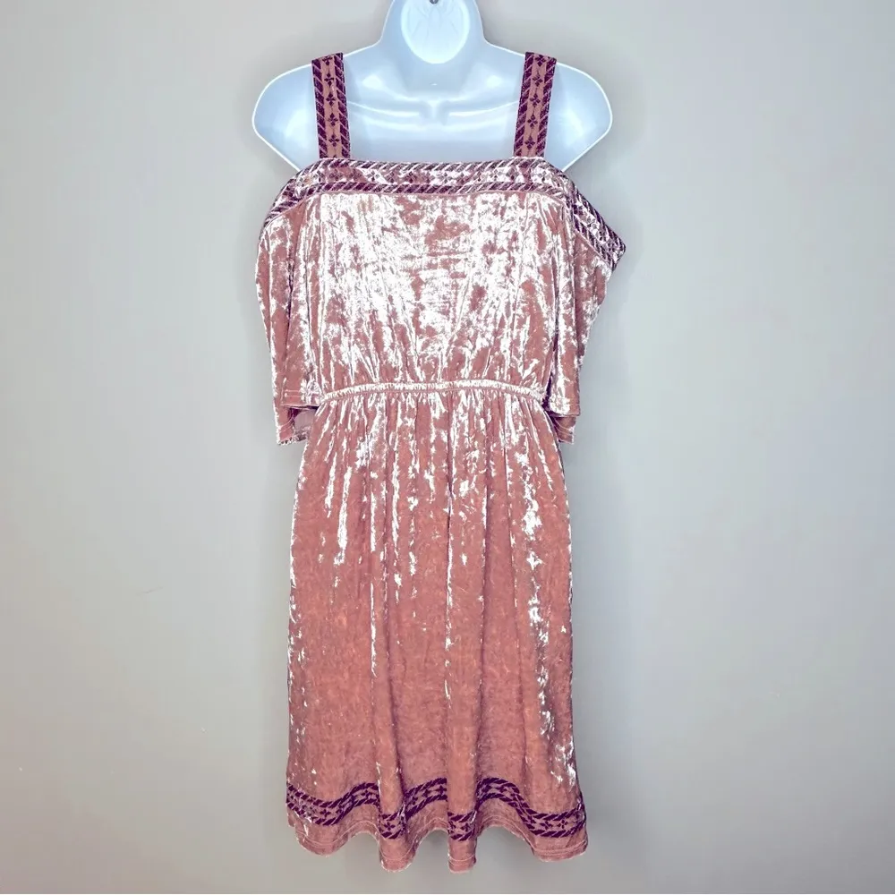 Lucky Brand Crushed Velvet Blush Pink Embroidered Cold Shoulder Dress Size S - Image 5