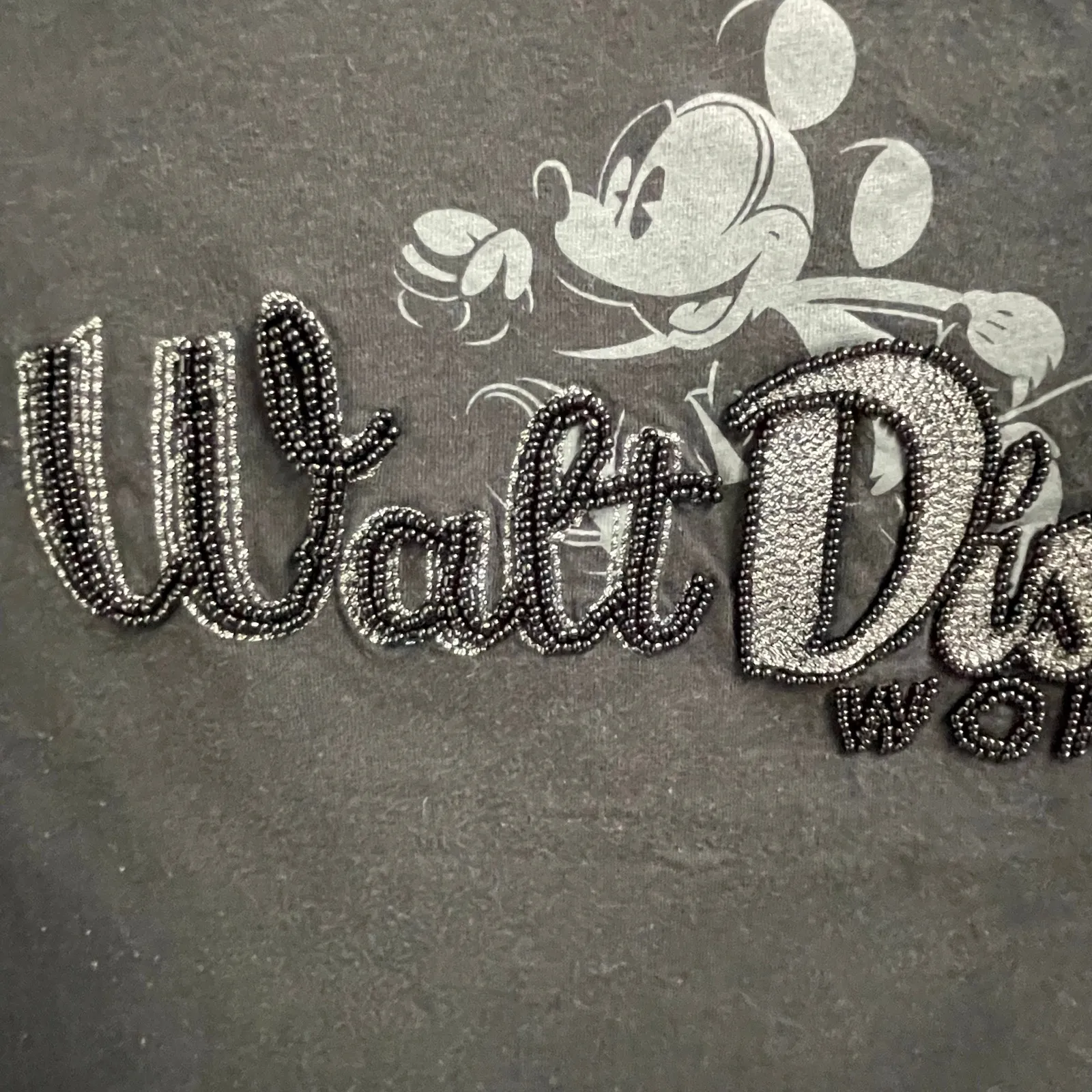Walt Disney World Womens Black Beaded Tee Size Large Long Length Casual Shirt - Image 2