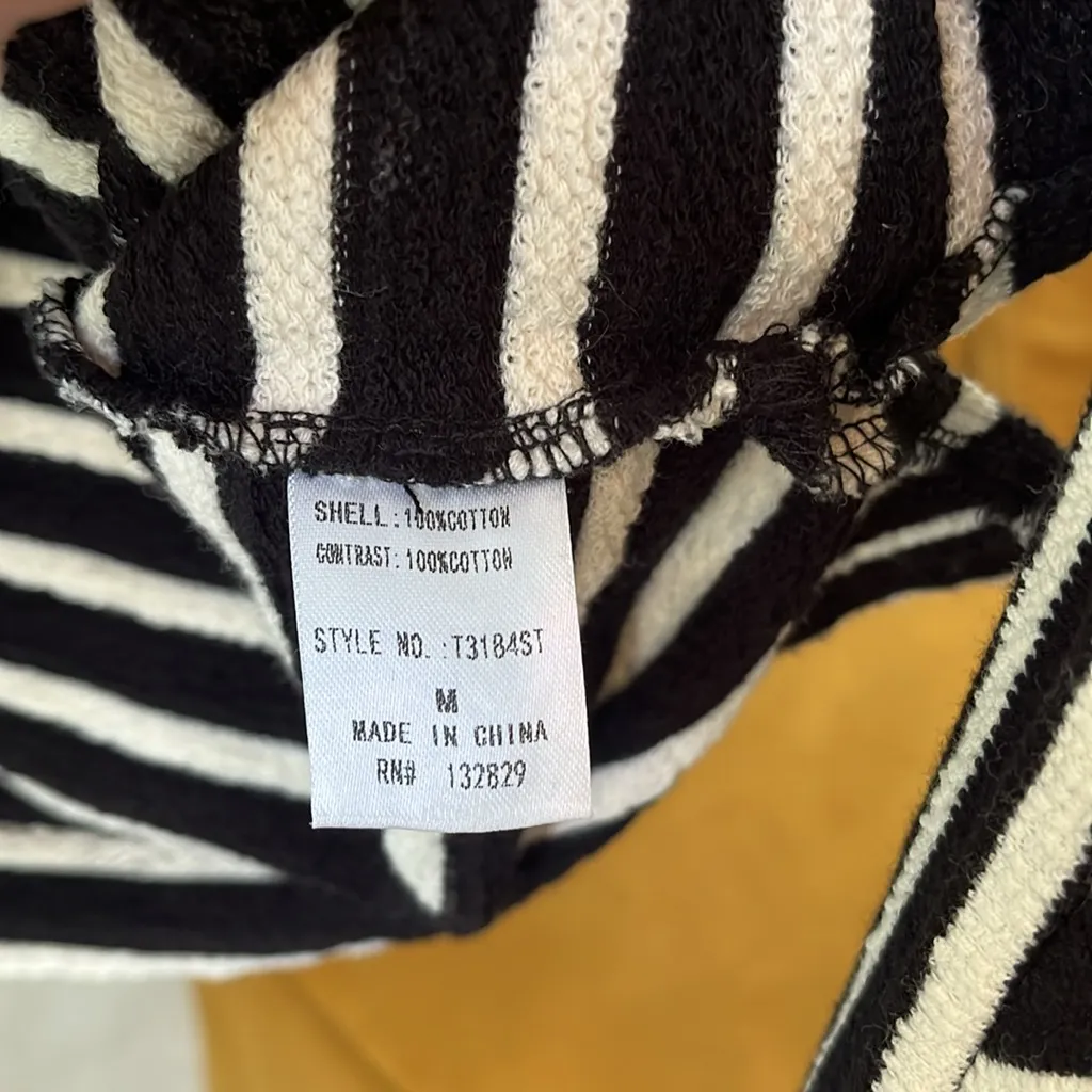 Miou Muse Striped Black and White set Size undefined - Image 7