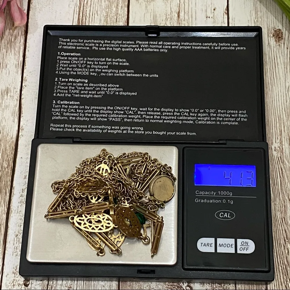 Vintage Unsigned Emerald Gold Chain Long Necklace - Image 8