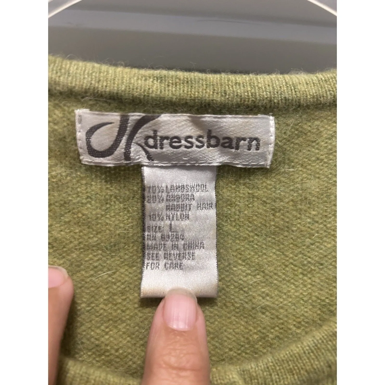 Dress Barn Women Green Jeweled Button Long Sleeve Cardigan  Wool Angora Large - Image 2