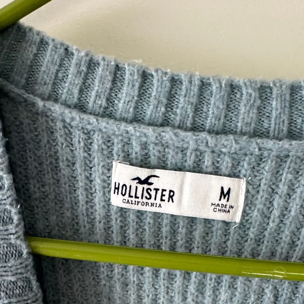 Hollister Women's Crewneck Sweater in Blue and White / J23 - Image 3