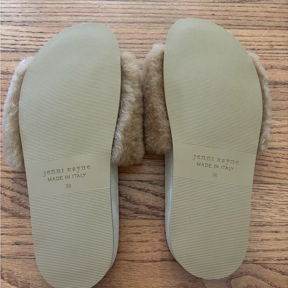 Jenni kayne fluffy slides - Image 4