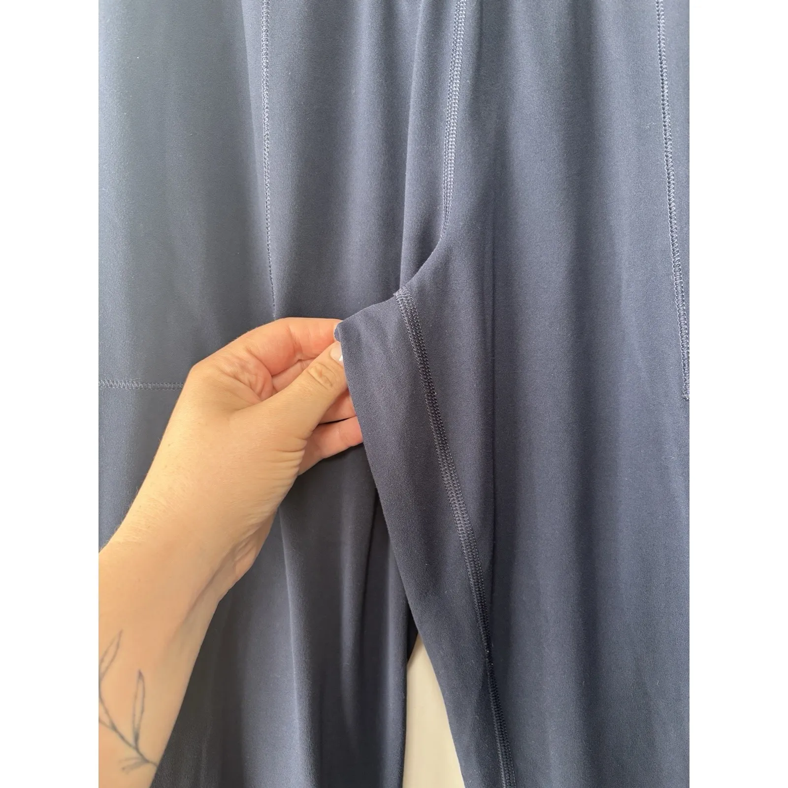 Athleta‎ Salutation High Rise Jogger Pants Women's Powervita Sz Small Navy Yoga - Image 7