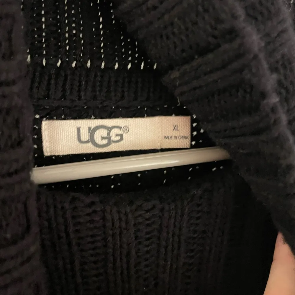 Ugg Ceanne Turtleneck wool blend tie sides sweater black XL - Image 5