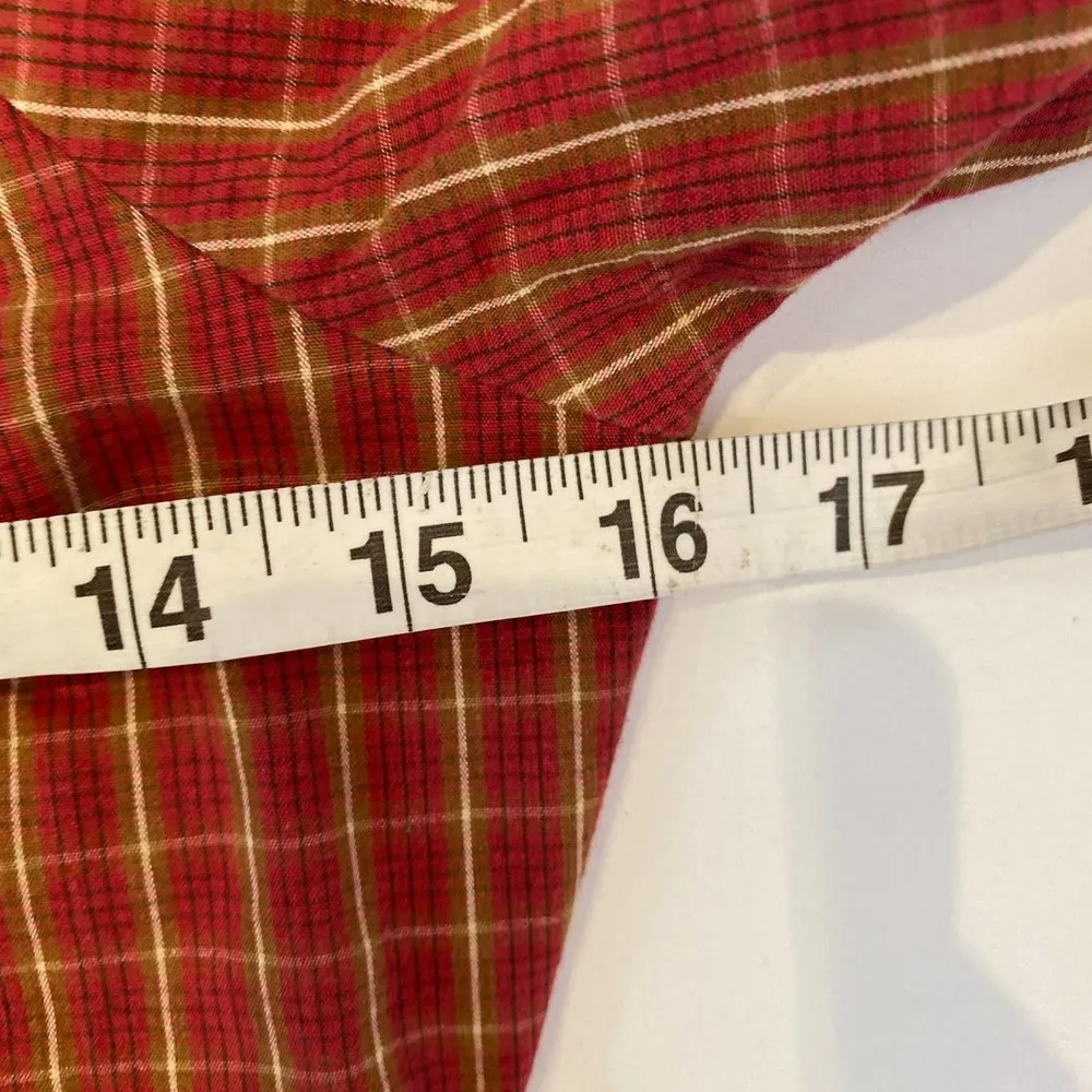 Levi’s Slim Cropped Plaid Statement Devin Blouse Long Sleeve Smocked NWT Sz XS - Image 8