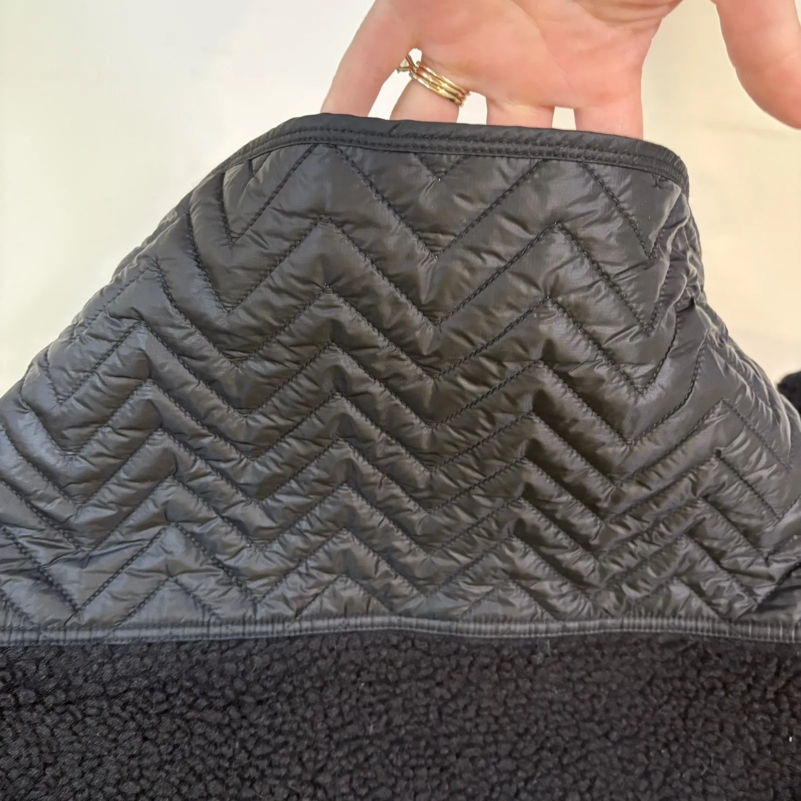 Athleta Cozy Sherpa Snap‎ Jacket Sweatshirt Small Black - Image 5