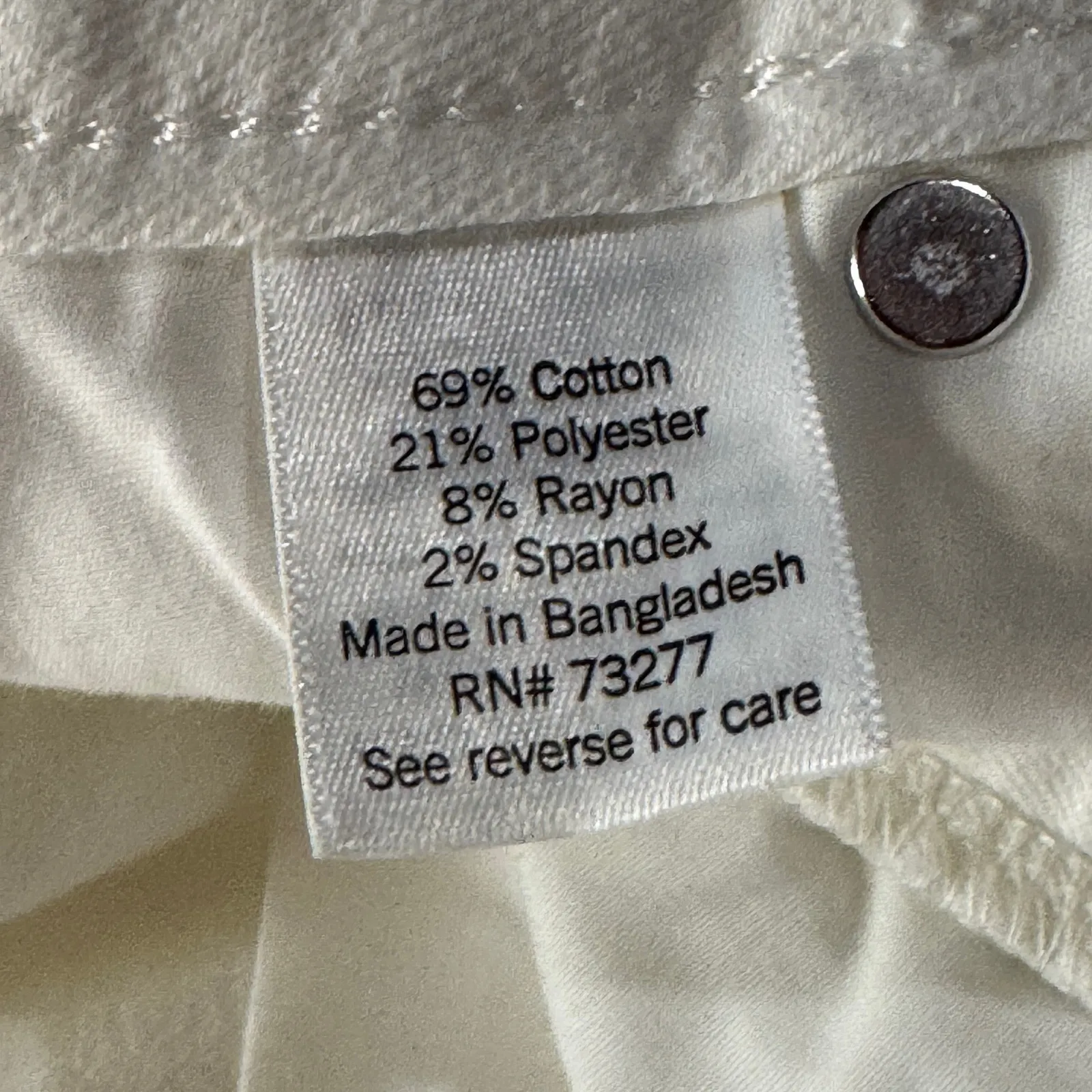 Croft & Barrow SZ 14 Bermuda Jean Shorts Mid-Rise Stretch Zip-Fly Pockets White - Image 8