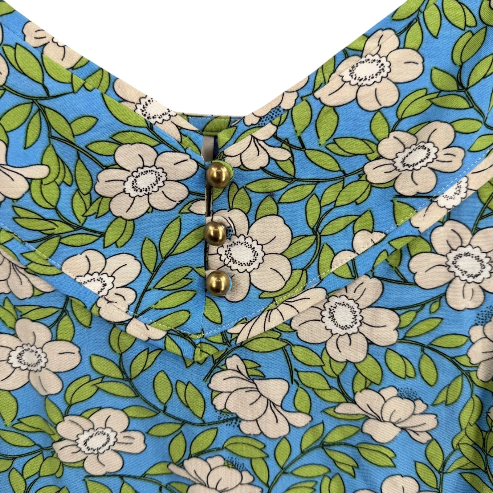 Cabi Blue Floral Print Rayon V Neck Button Accent Camisole Tank Top Size S - Image 3