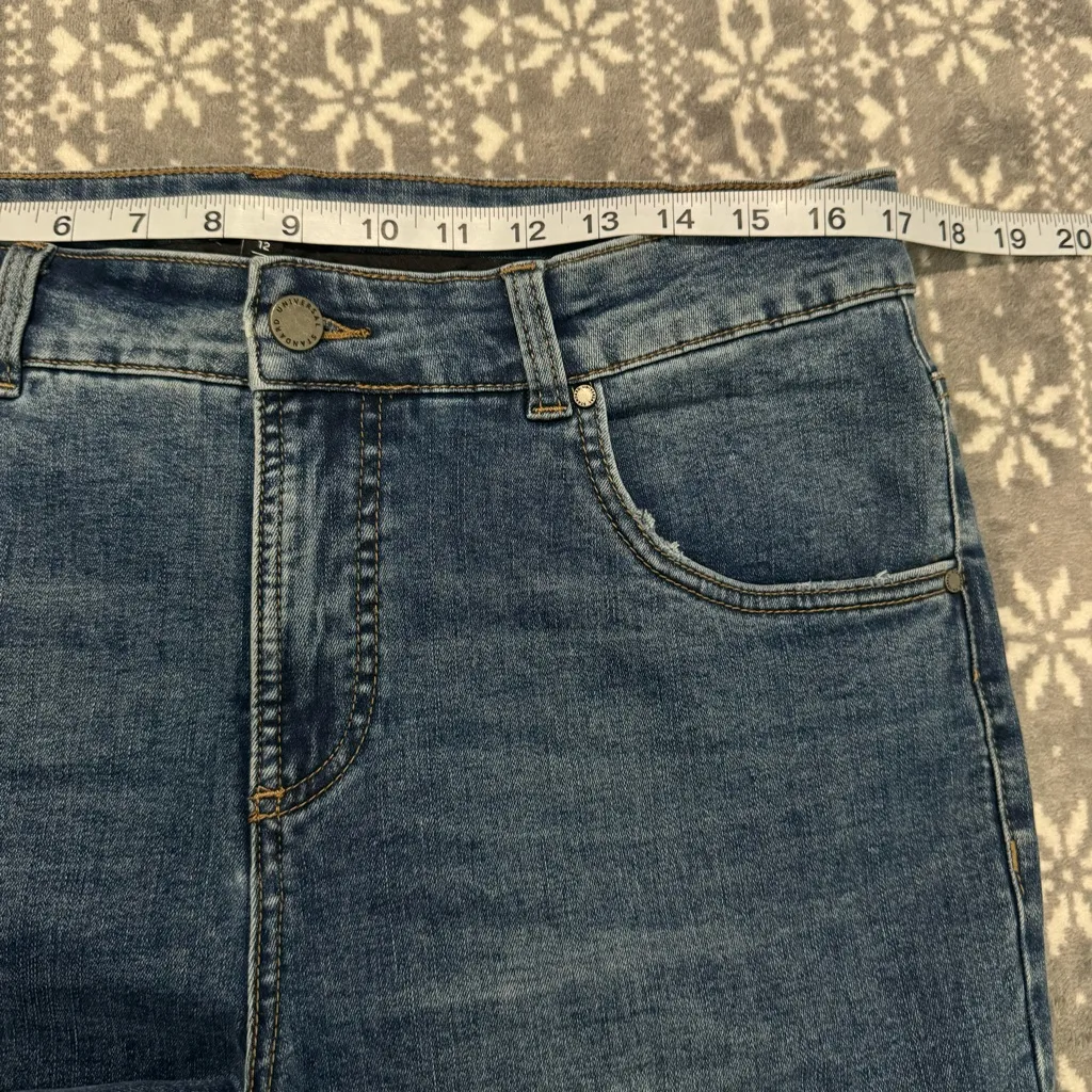 Universal Standard Seine High Waist Jeans in Blue Size 12 - Image 10