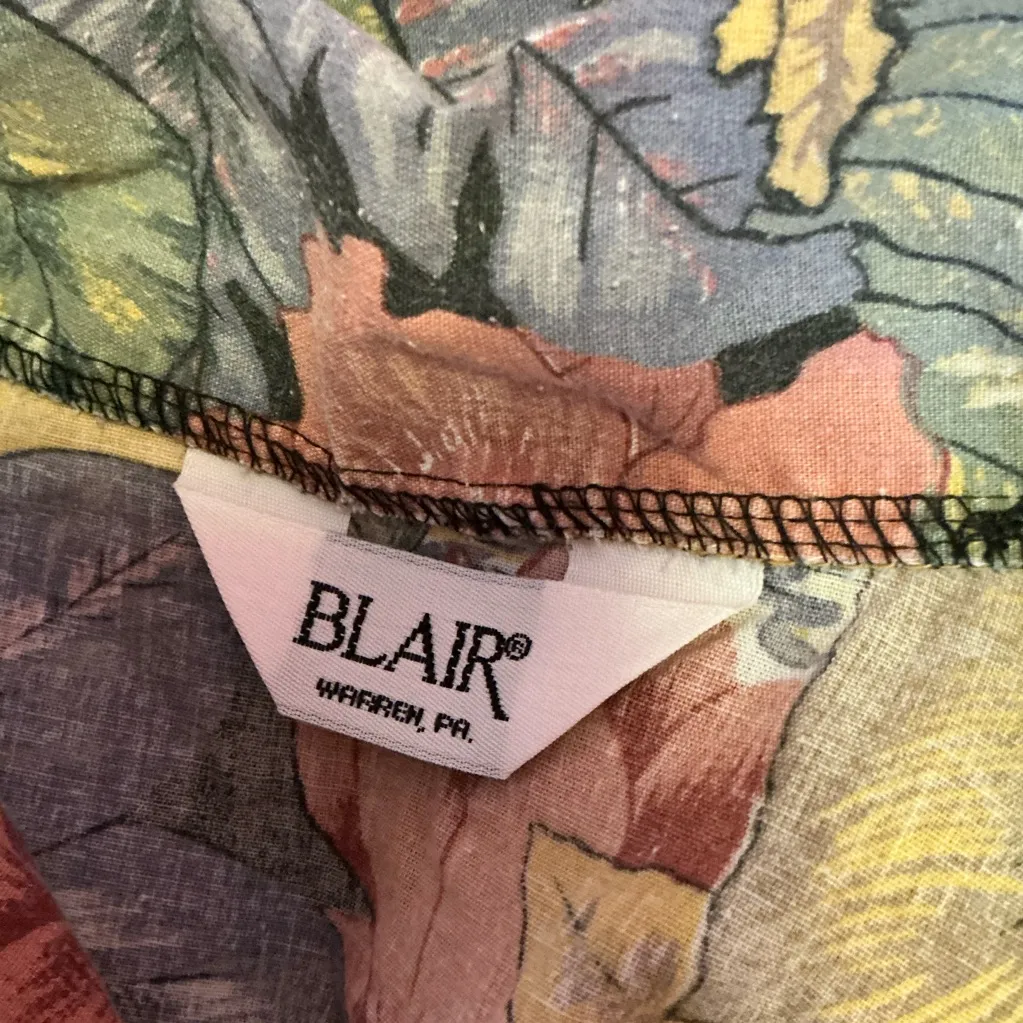 Vtg 80s tropical flowers button down shirt Size L - Image 2