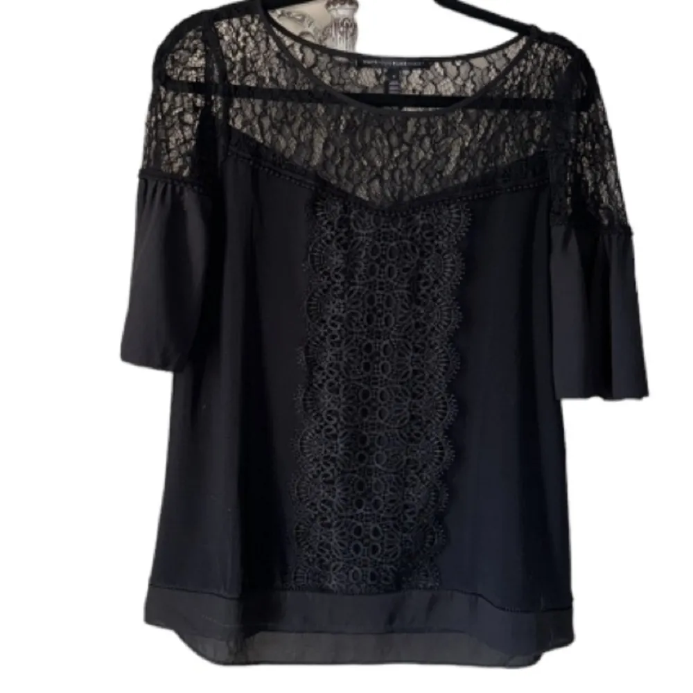 White House Black Market blouse black lace embellished small short sleeve - Image 10