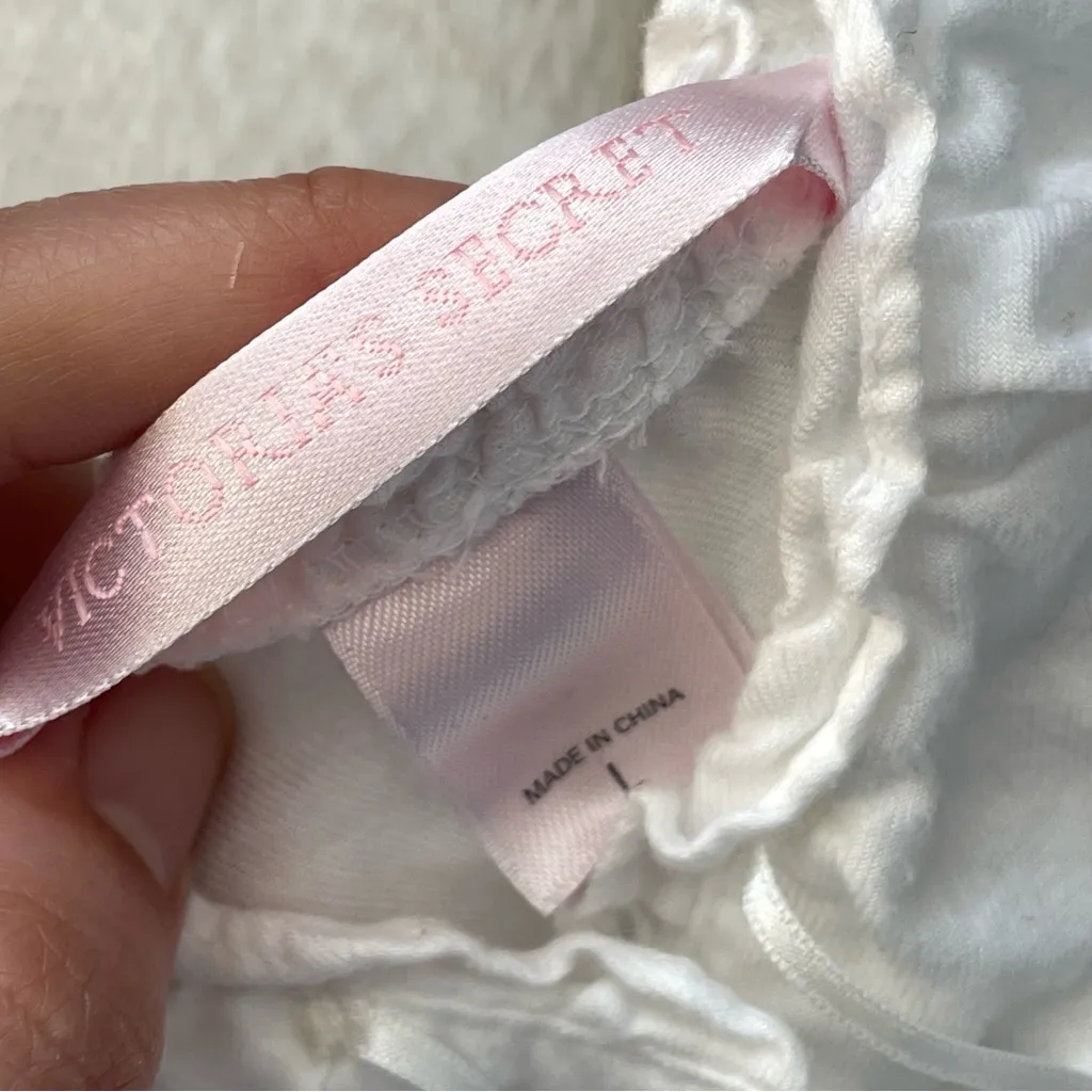 Victoria's Secret Tank Top ruffle cami womens White large y2k softgirl coquette - Image 2