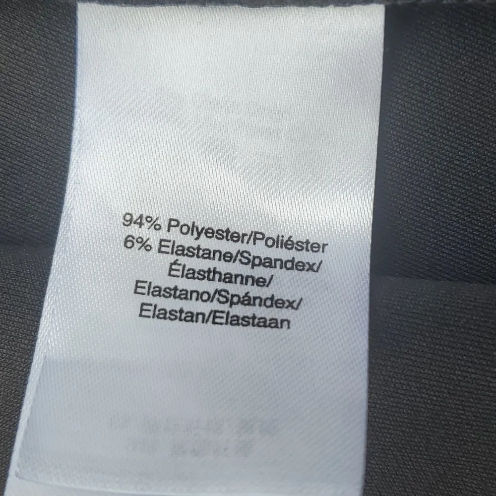 Donna Karan Black Label High Low Short Sleeve Dress with Pockets - Image 15