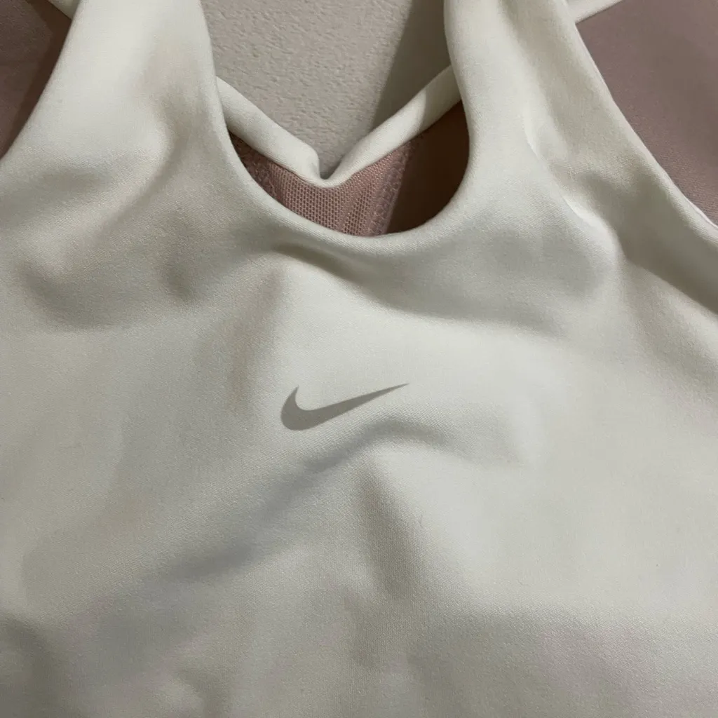 Nike NWT Alate Lightweight Padded Sewn In Pads Sports Bra Dri Fit White Size M - Image 7