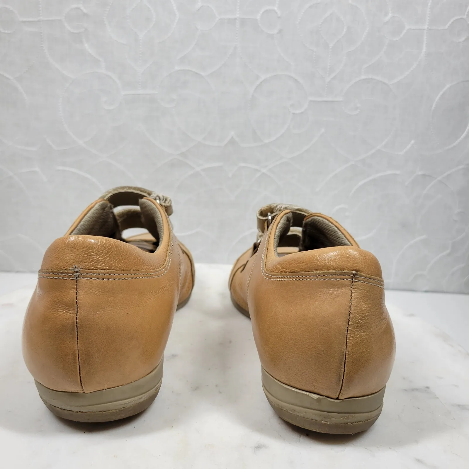 Botticelli Womens Leather Comfort Shoes EU 38 US 8 Tan Italy‎ Textured Soles - Image 11