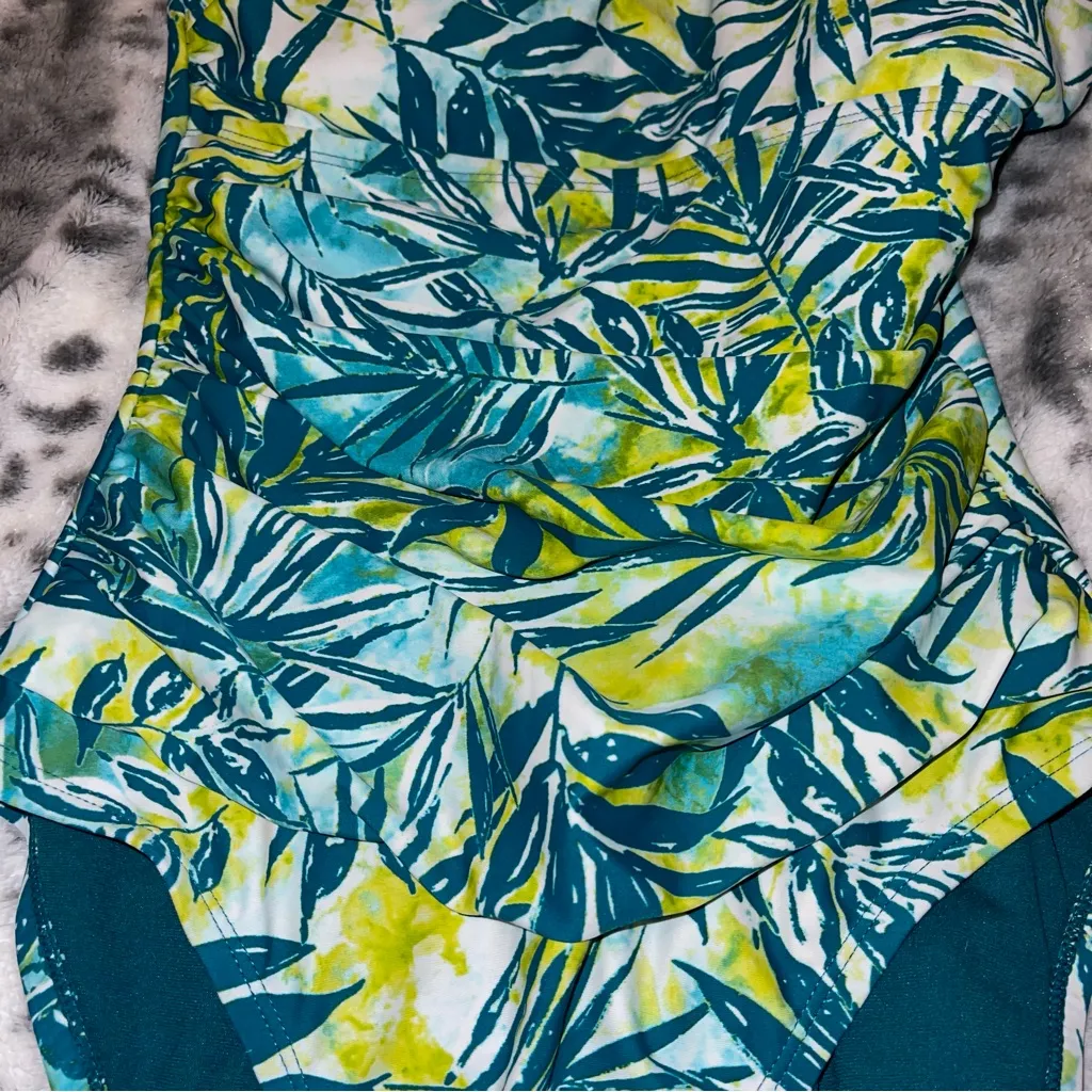 Ellen Tracy Swimsuit - Image 4