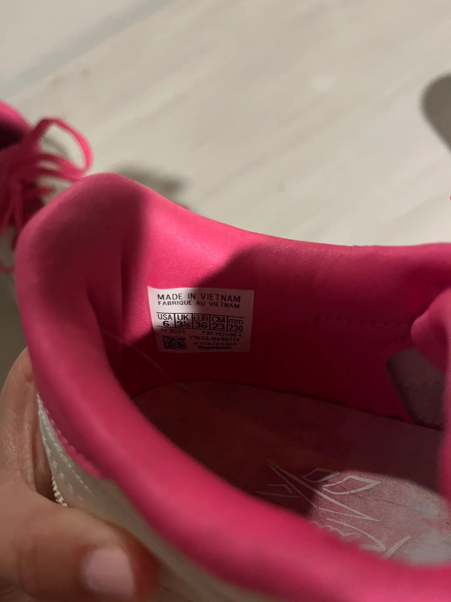 Reebok Club C Sneaker - Image 5