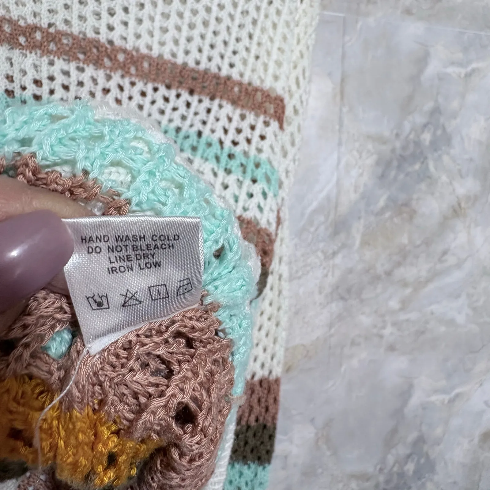 Anthropologie Ryu Womens Sweater size M Oversized Loose fit Colorblock Crochet - Image 6