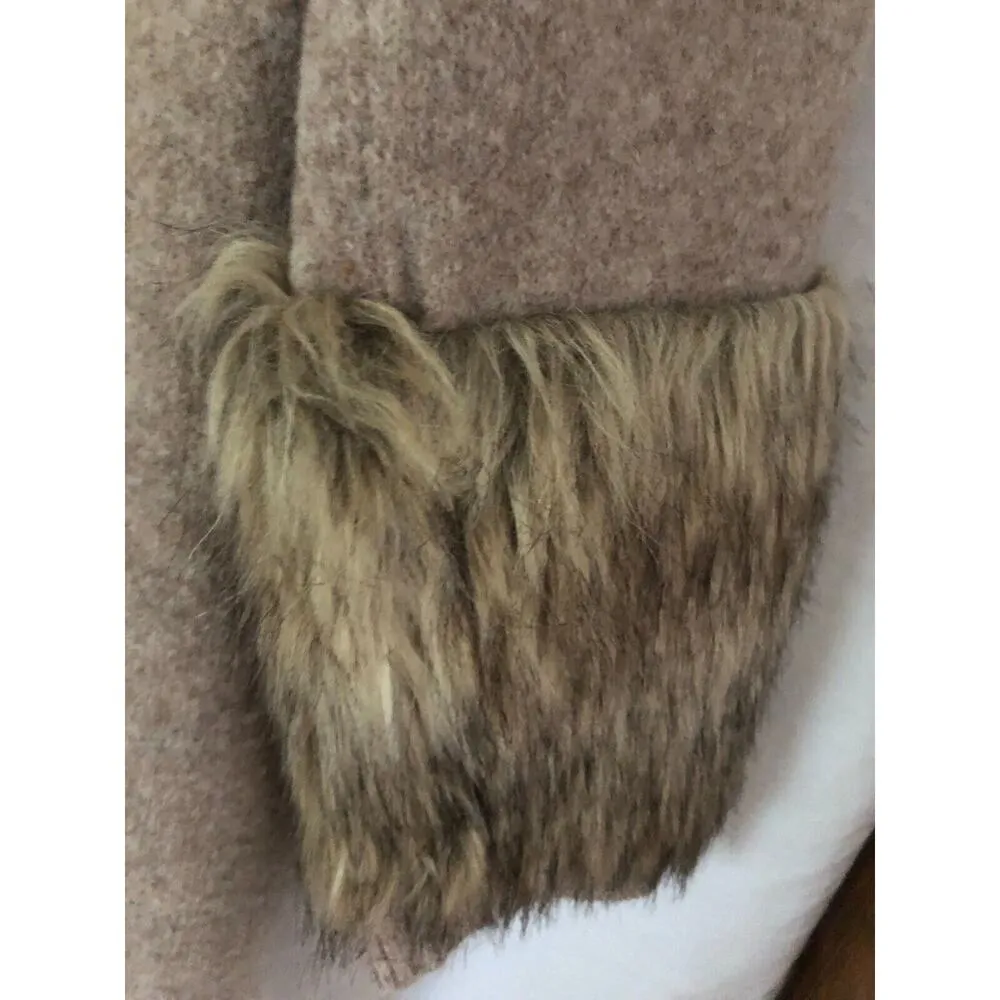 Boston Proper Tan Knit Pullover Turtleneck Dress with faux fur sleeve ends Sz L - Image 4