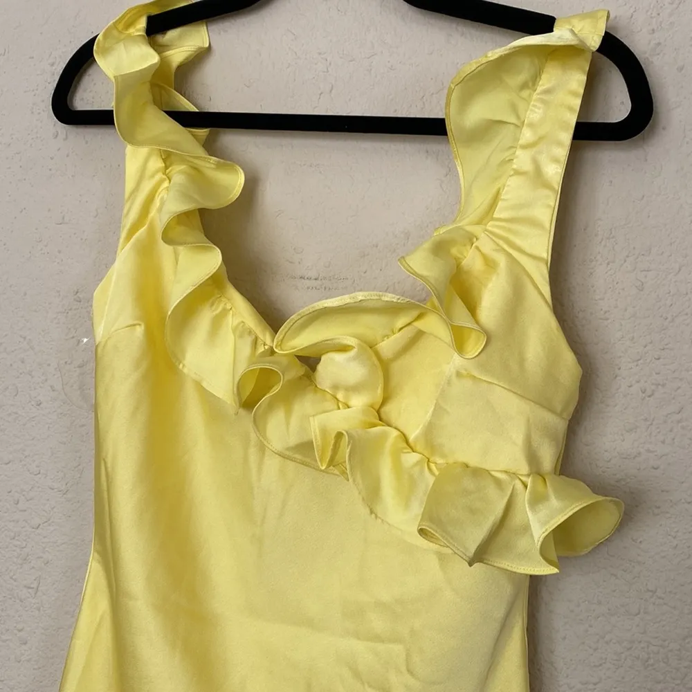 House of CB ‘Tink’ Buttercup Satin Ruffle Mini Dress NWOT size L‎ - Image 8