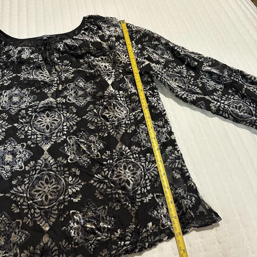 NYDJ Women’s Black Velvet Burnout Texture Long Sleeve Blouse Sz XS Extra Small - Image 5