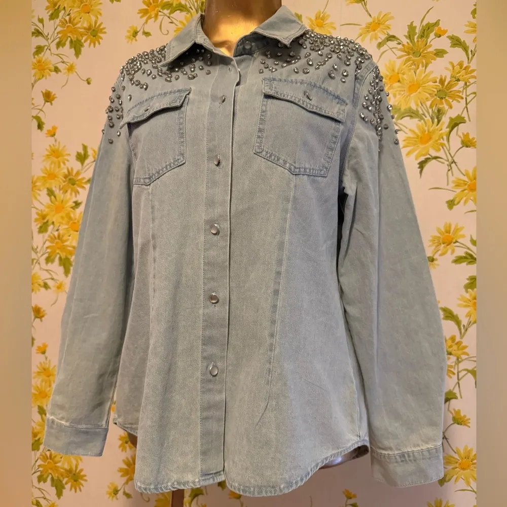 Embellished Denim Blouse Size M - Image 4