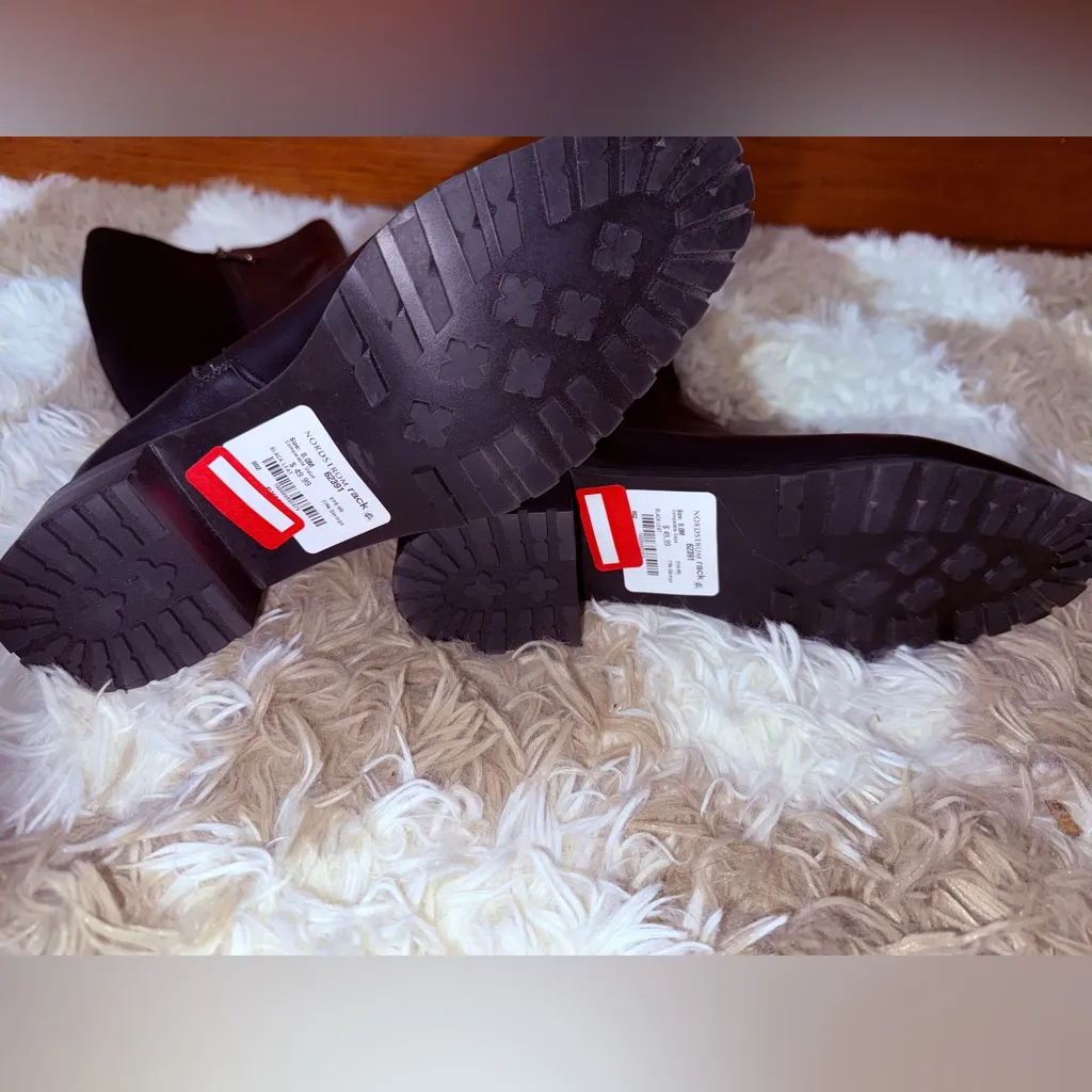 Blondo ‘Symone’ Black Knee-High Women's Boots - Image 3