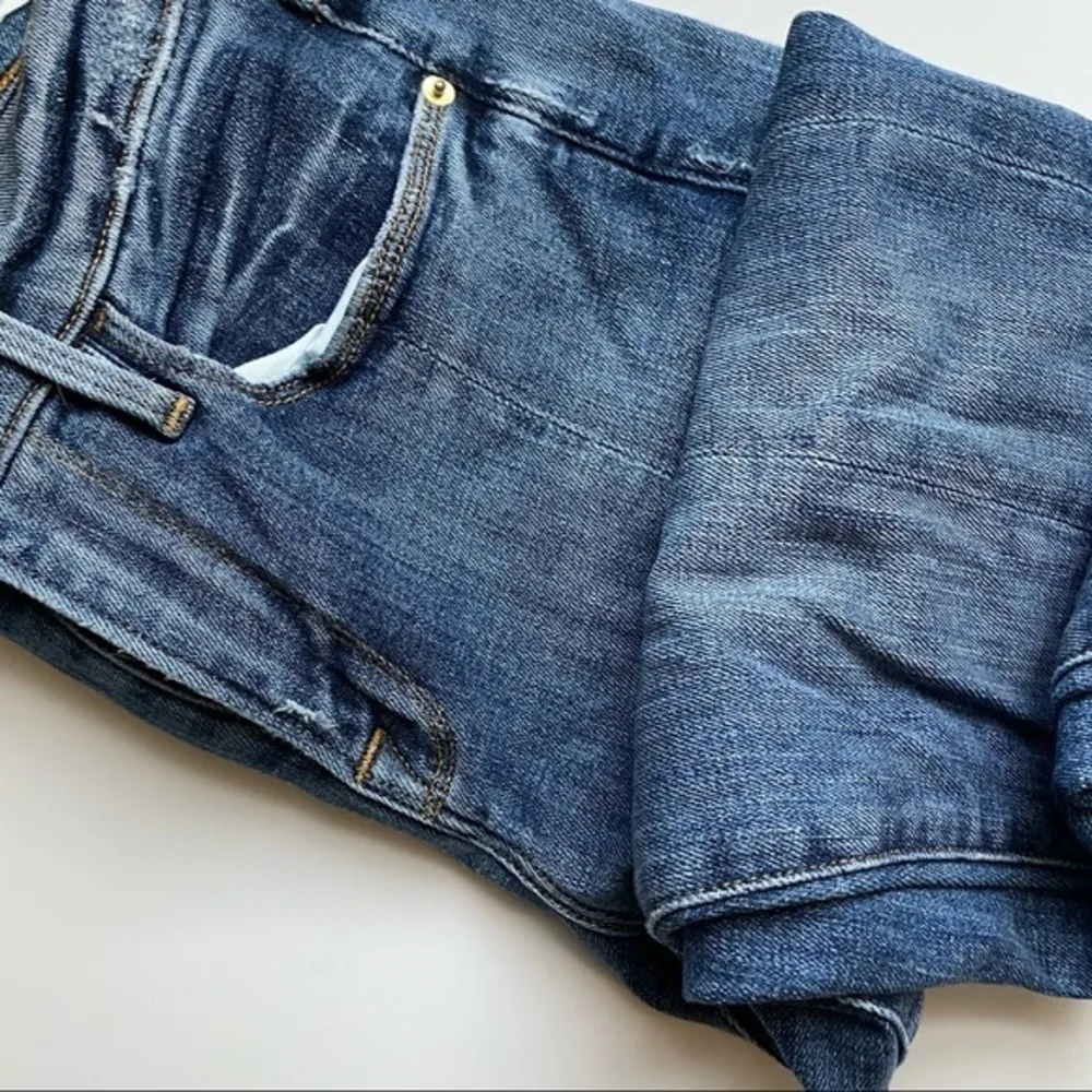 FRAME • Le Nouveau Straight Sheffield Split Hem Jeans - Image 31