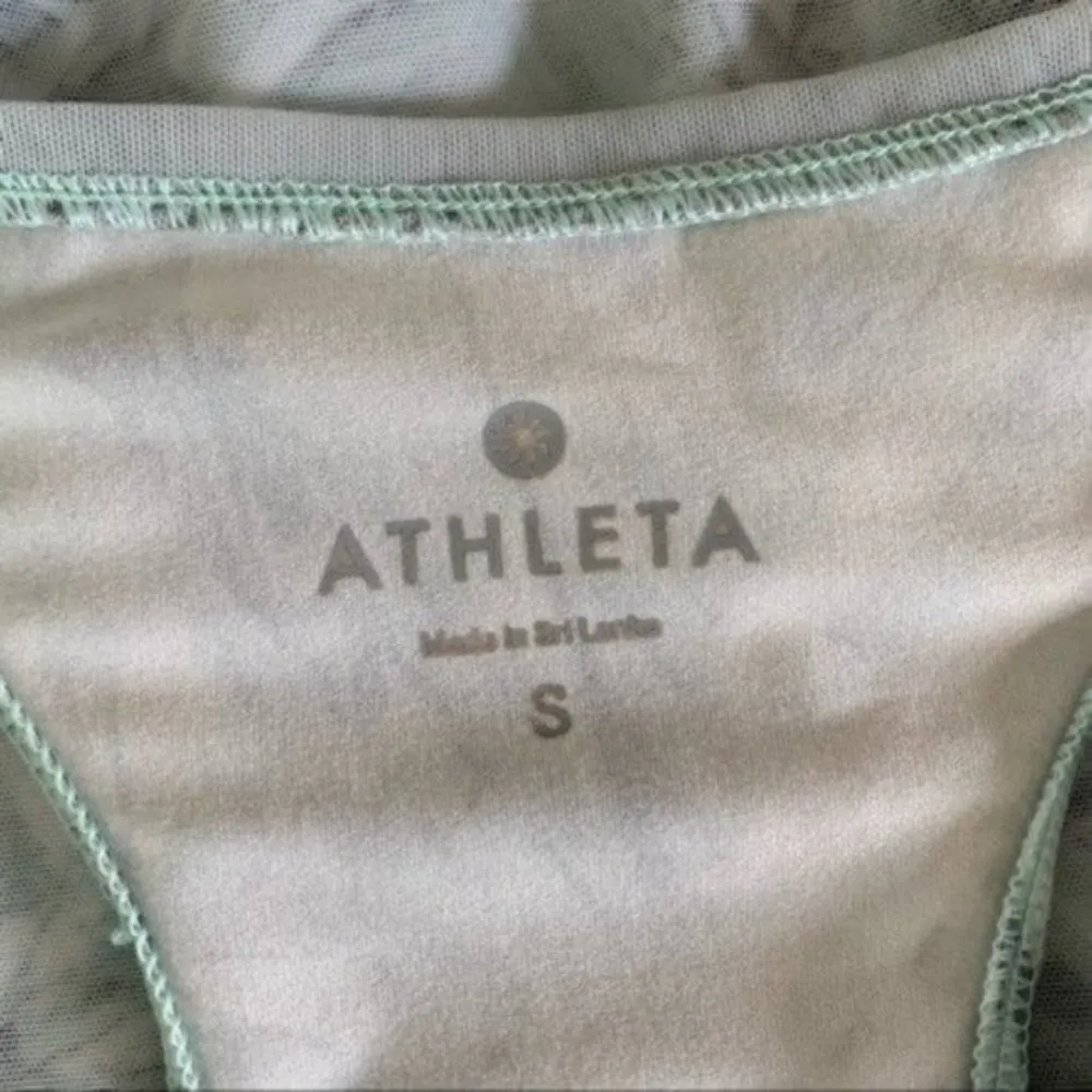 Athleta Double Layer Tank Top Small - Image 9