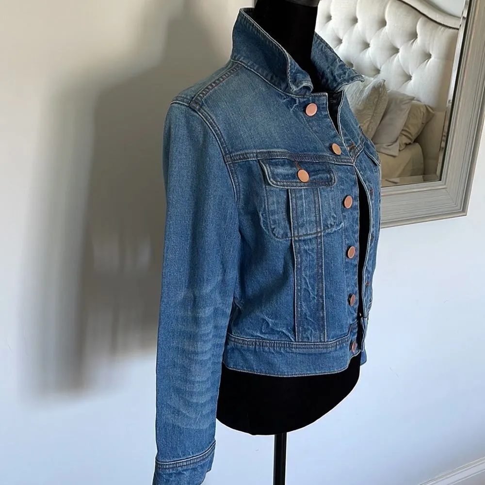 1901 NWOT Crop Denim Jacket‎ ~ Weekend Wash ~ SMALL - Image 7