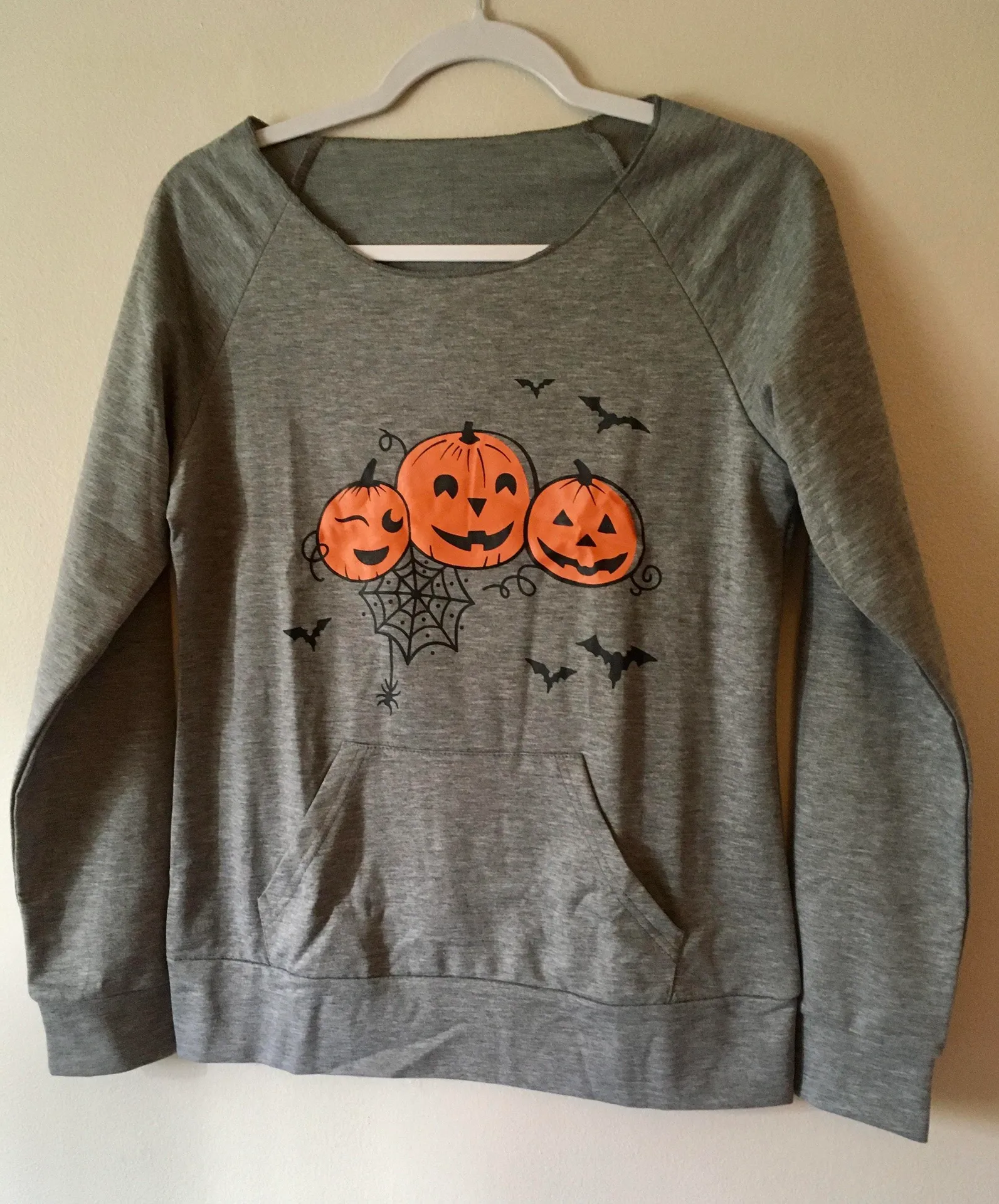 Halloween Sweatshirt, XL Gray - Image 3
