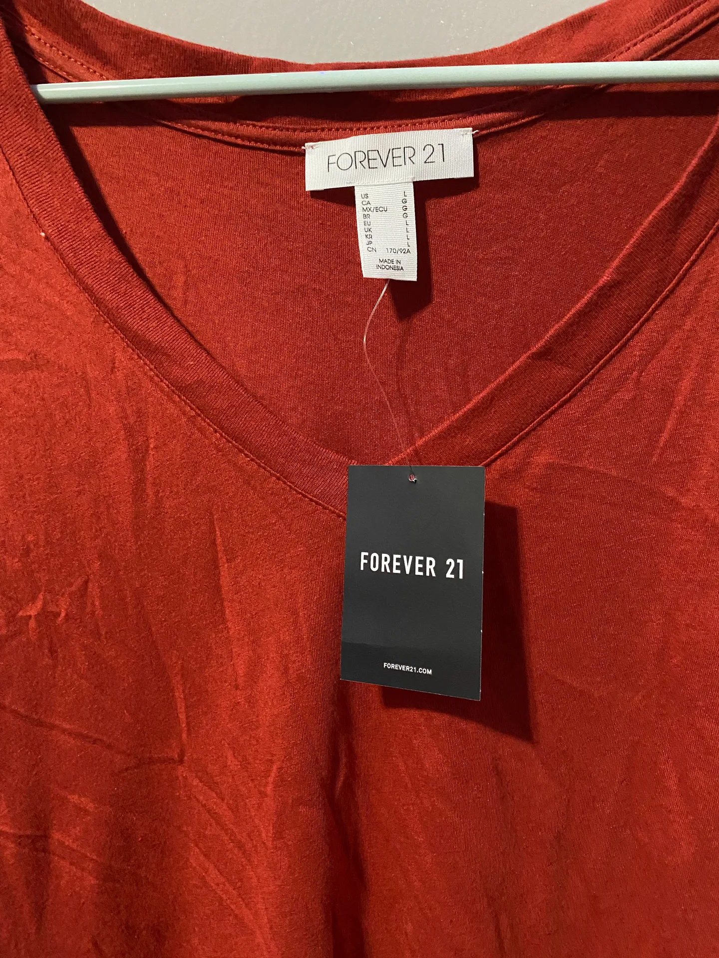 Forever 21 Basic T Shirt - Image 4