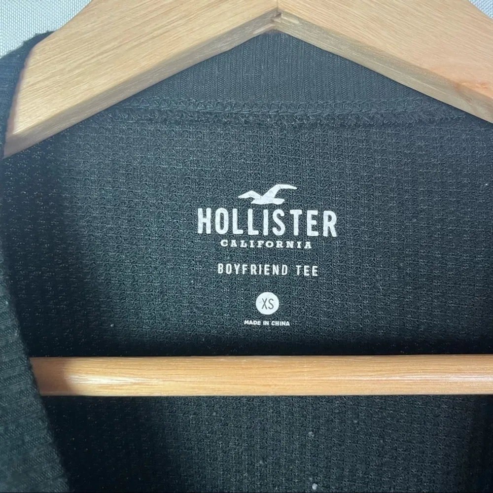 Hollister Thermal Knit Boyfriend Long Sleeve Cropped T-Shirt XS - Image 4