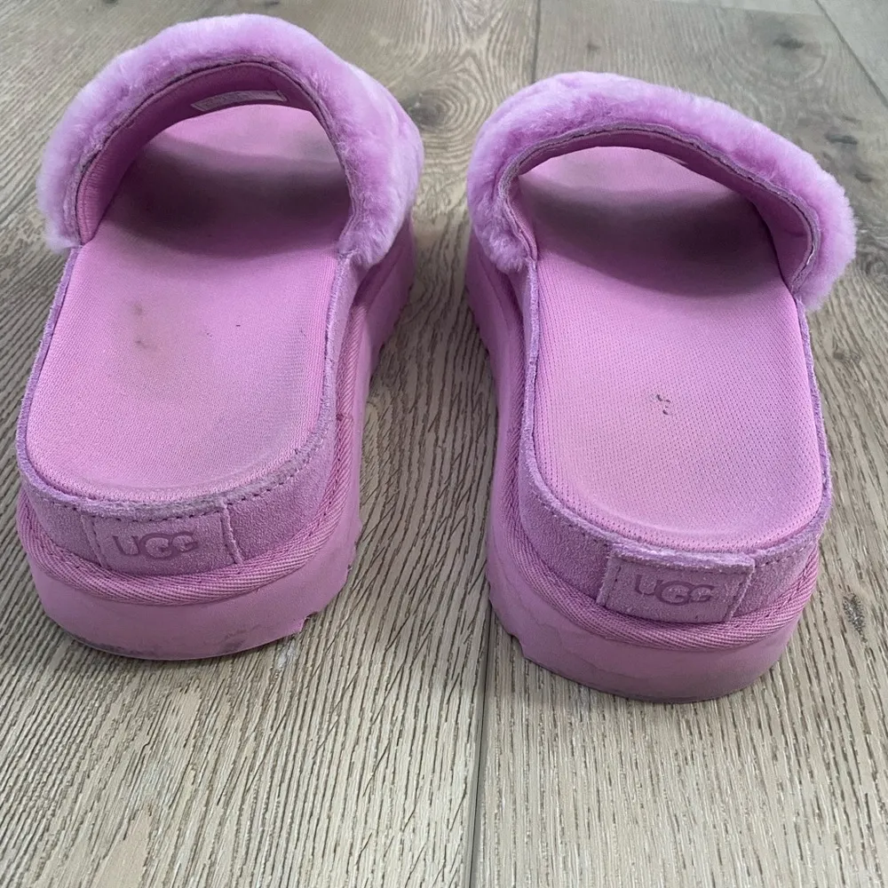 UGG SLIDES - Image 2