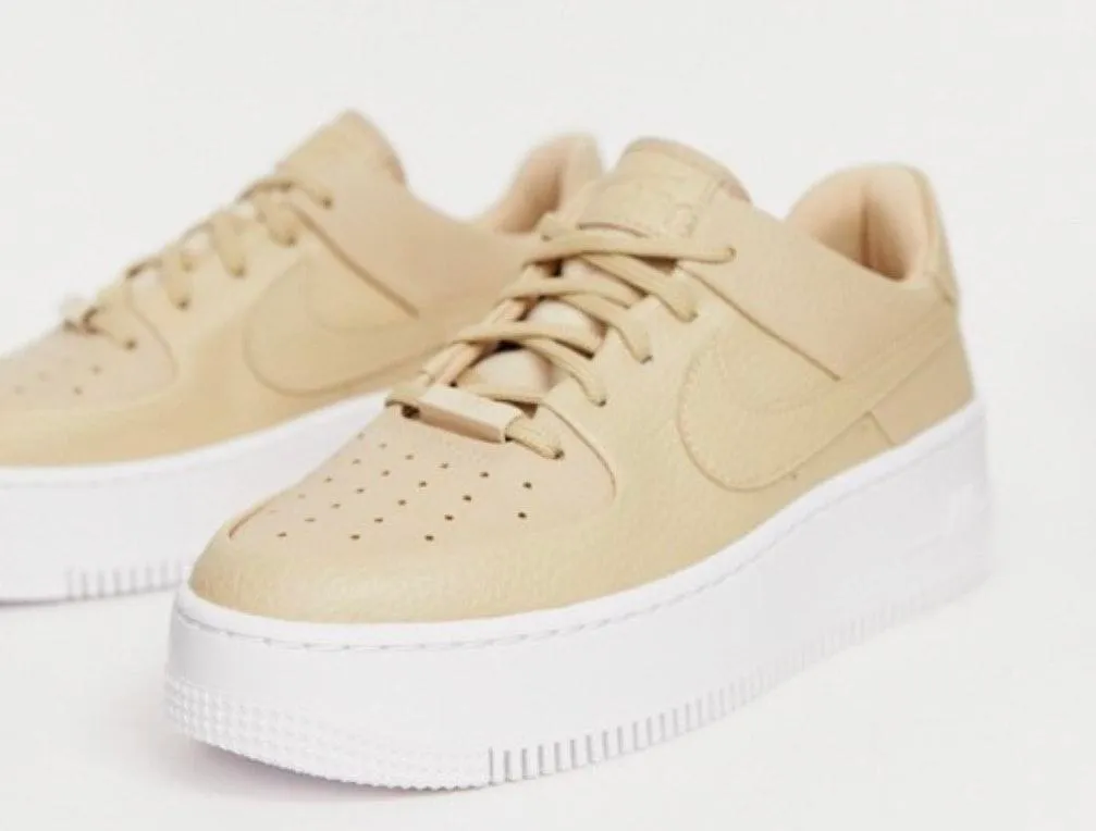 Nike Air Force 1 - Image 2