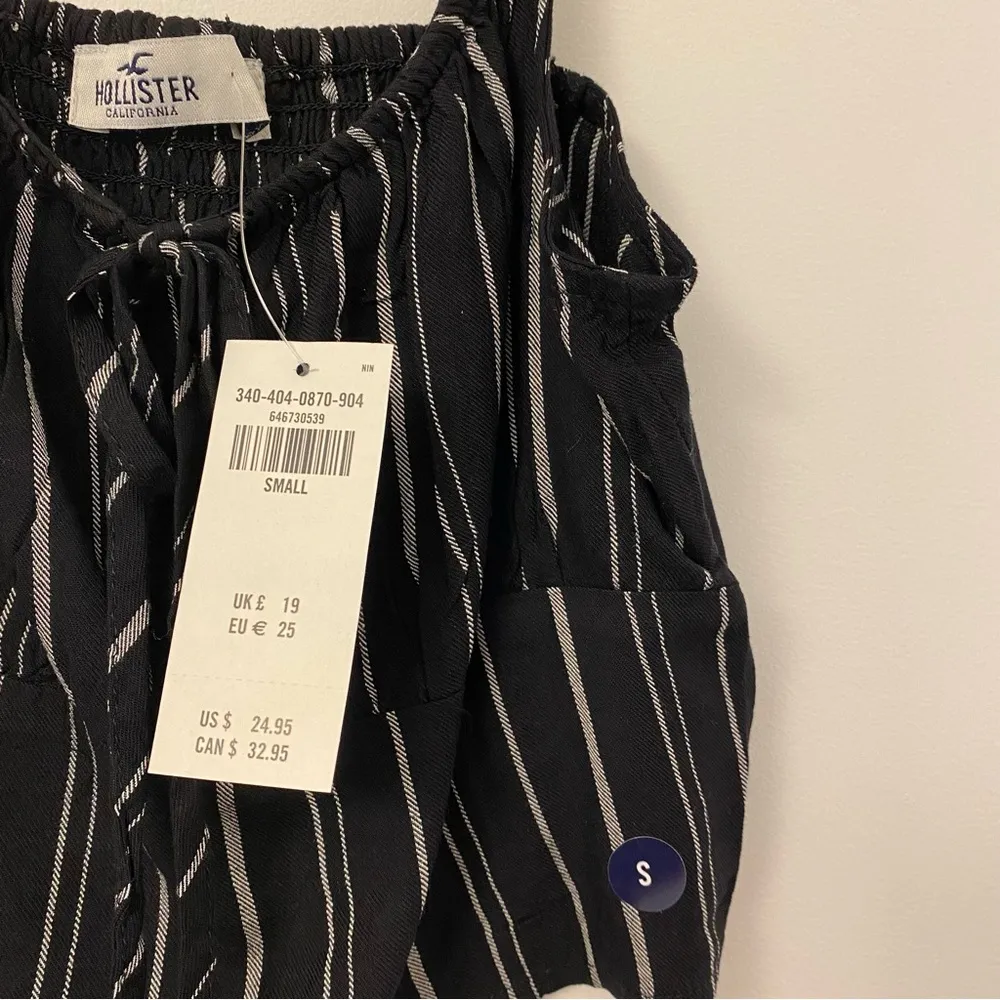 NWT Hollister cropped tie-front striped tank top - Image 3