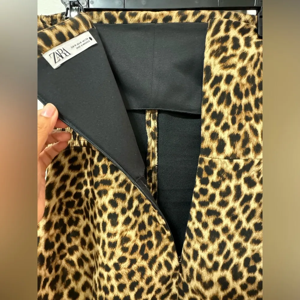 ZARA Leopard Animal Print STRAPLESS MIDI DRESS Medium - Image 9