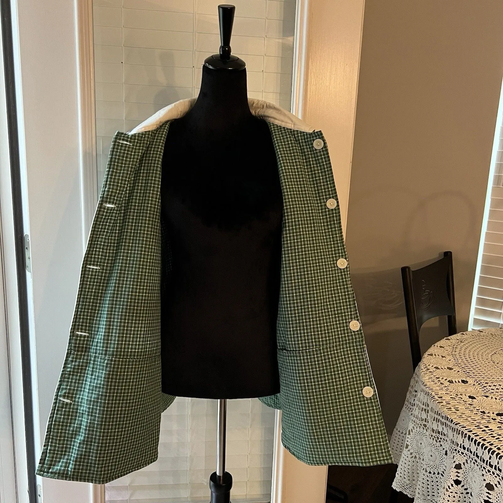 Patch Magic Women’s Quilt Jacket Large Embroidered Floral White - Image 4