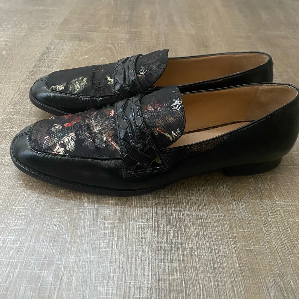 Johnston and Murphy Black Leather Floral Brocade Penny Loafer Shoes Women's 9 - Image 6
