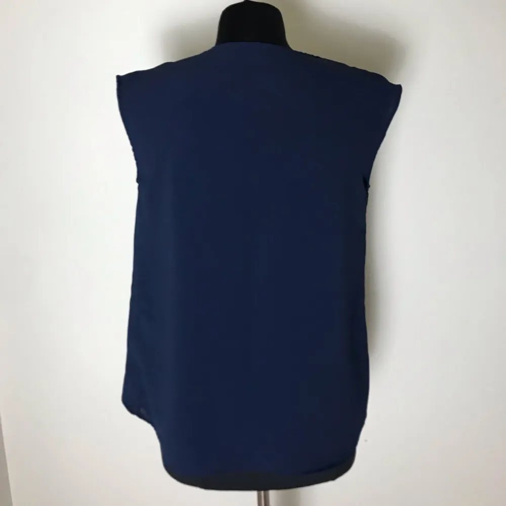 Uniqlo Navy Blue Blouse - Image 2