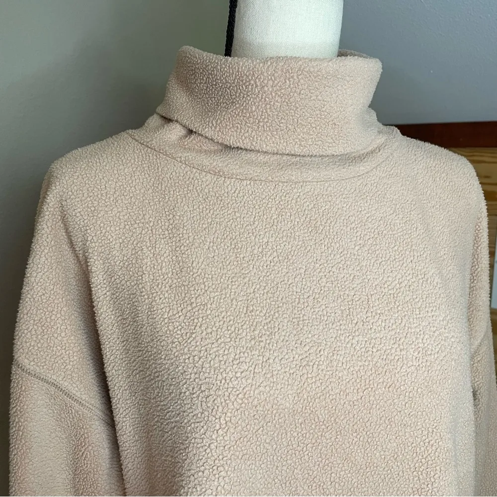 Aerie Tan Oversized Turtleneck Fleece Pullover Sweatshirt Extra Small - Image 4