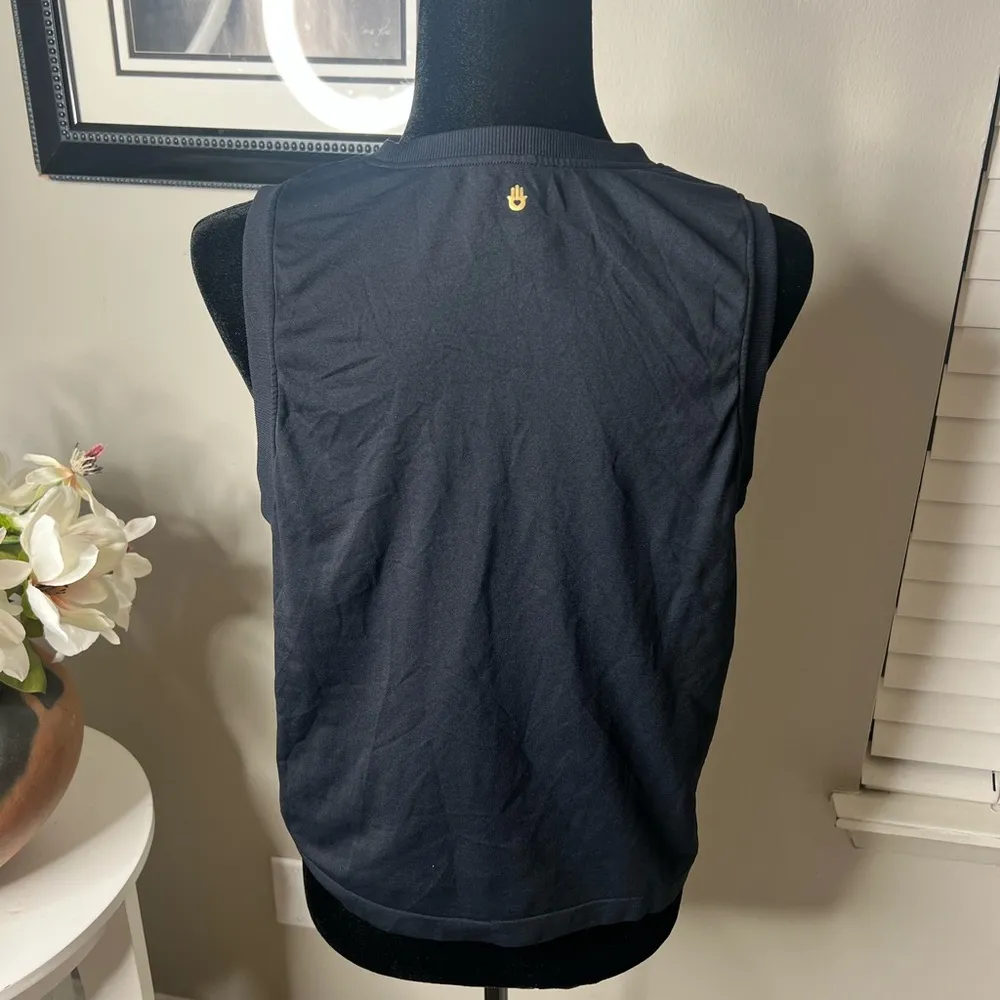 Spiritual Gangster black muscle tank M/L - Image 4