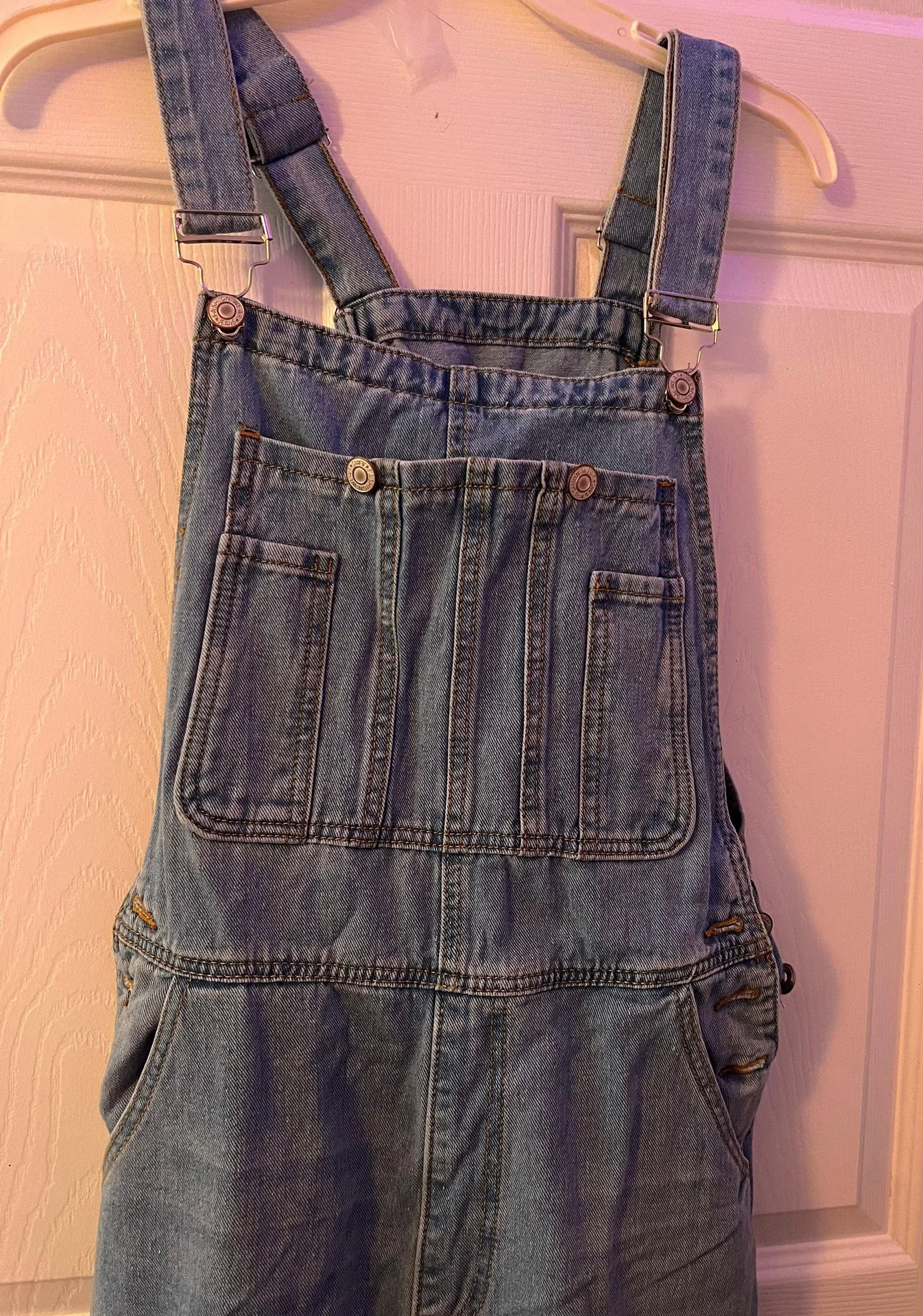 SheIn Bleach Ripped Pocket Front Denim Overall - Image 3