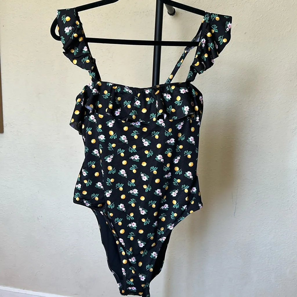 Victoria Secret‎ swim one piece ruffle lemon bathing suit black NWOT size M - Image 3