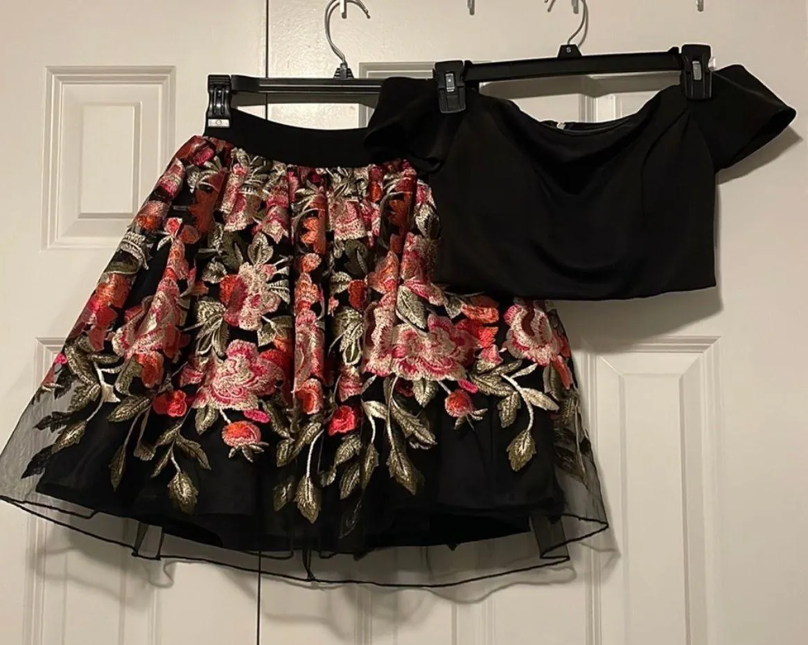 Two Piece Homecoming Dress - Image 2