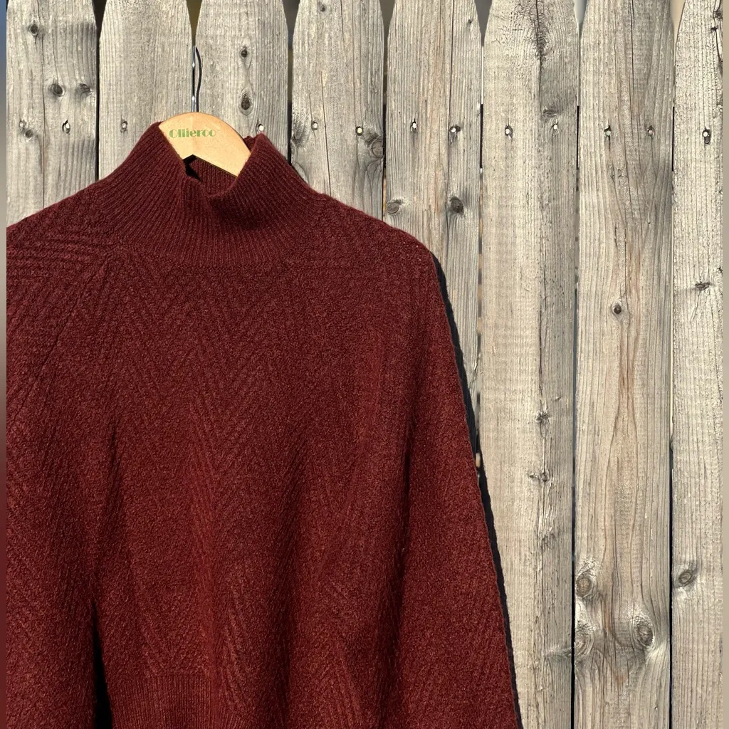 Abercrombie & Fitch Mock Neck Rust Sweater - Image 5